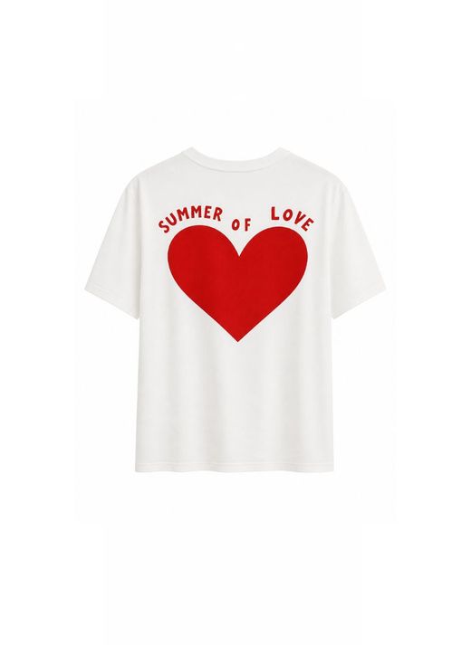 CAMISETA BLANCA CORAZóN ROJO