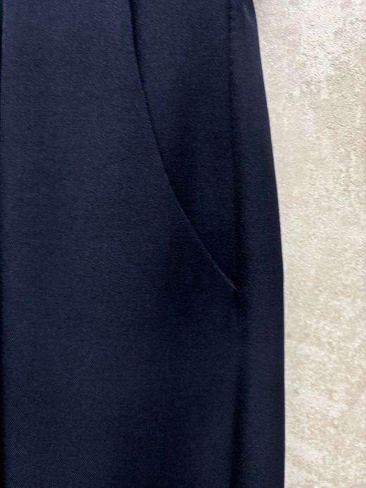 PANTALÓN PLIEGUES MARINO