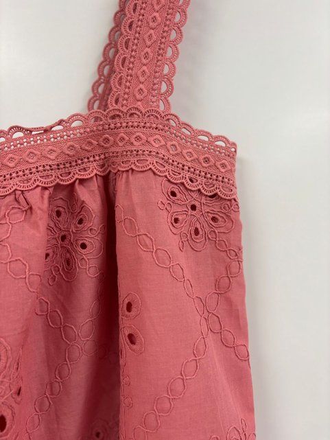 TOP CROCHET BORDADO ROSA